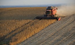 «Ростсельмаш» в рамках подписанного соглашения обеспечит аграриев Ставрополья сельхозтехникой с дополнительной скидкой до 5 %