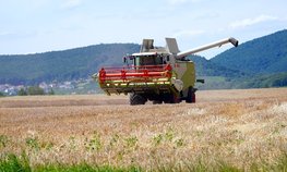 Правительство упростило процедуру регистрации сельскохозяйственной и коммунальной техники