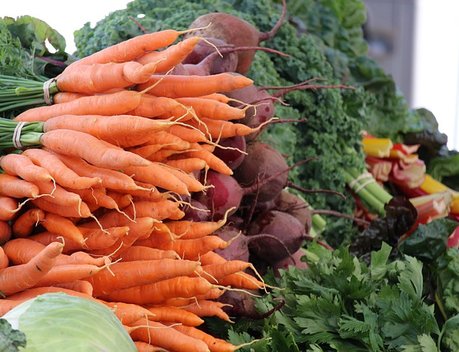 Самозанятые граждане смогут продавать свою продукцию на ярмарках выходного дня
