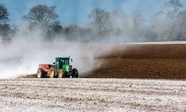Кредитование сезонных полевых работ увеличилось на 22,2 %